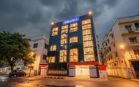 Fabhotel Saltlake Palace - Nr Anandlok Hospital